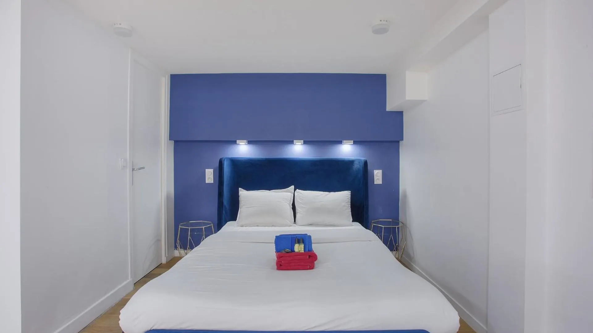 Rent A - 2p Passage Du Caire Apartment *